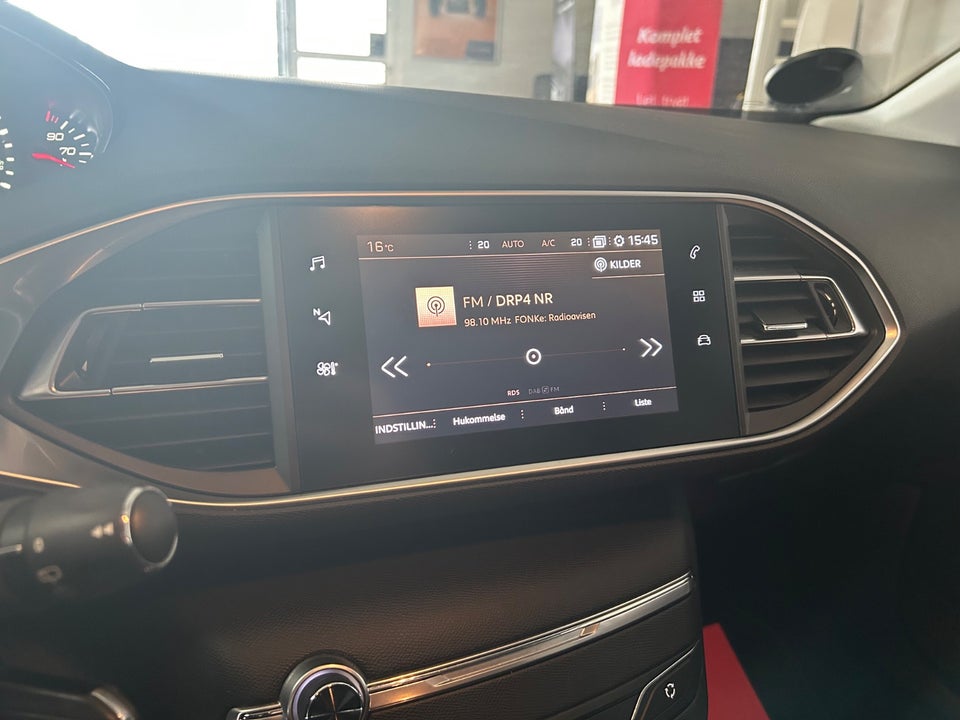 Peugeot 308 1,6 BlueHDi 120 Style 5d