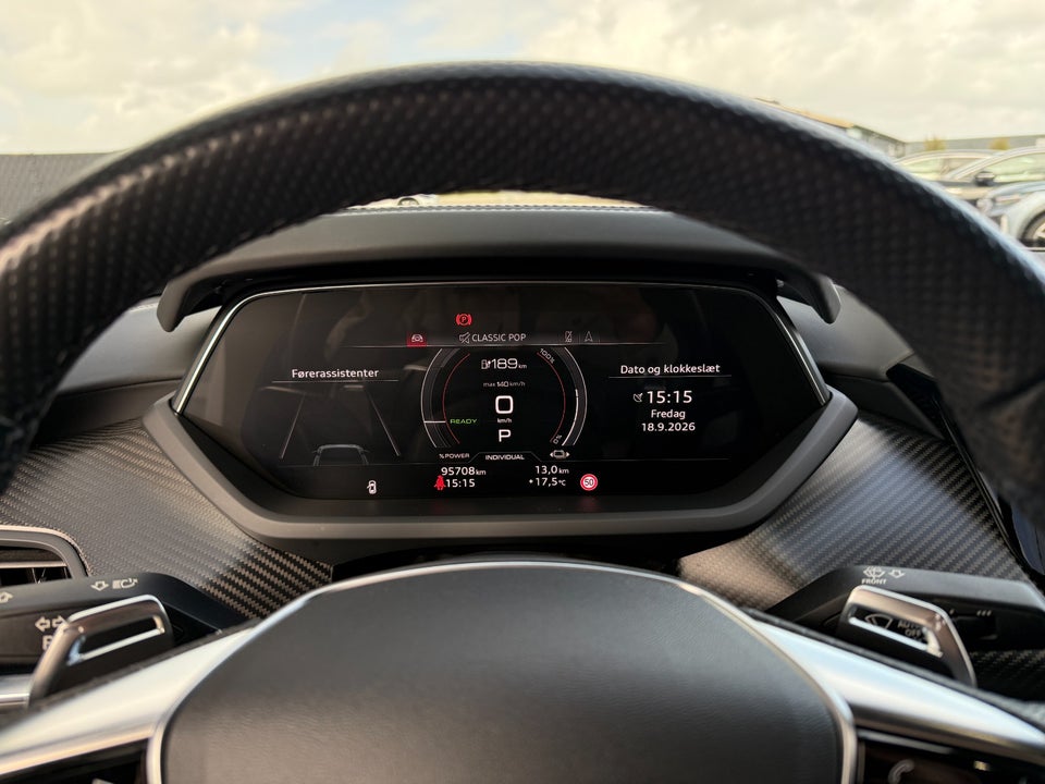 Audi RS e-tron GT quattro 4d