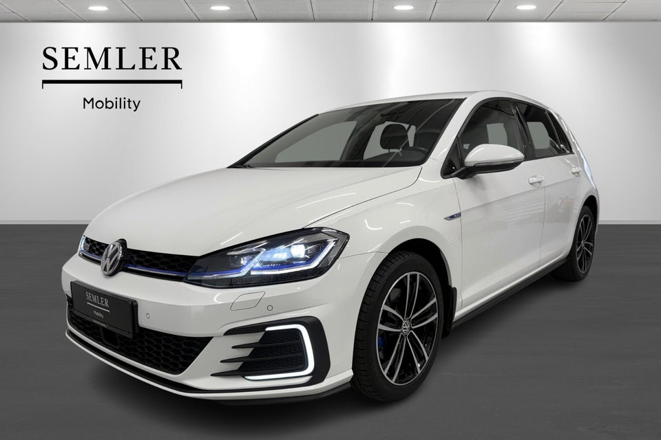 VW Golf VII 1,4 GTE DSG 5d