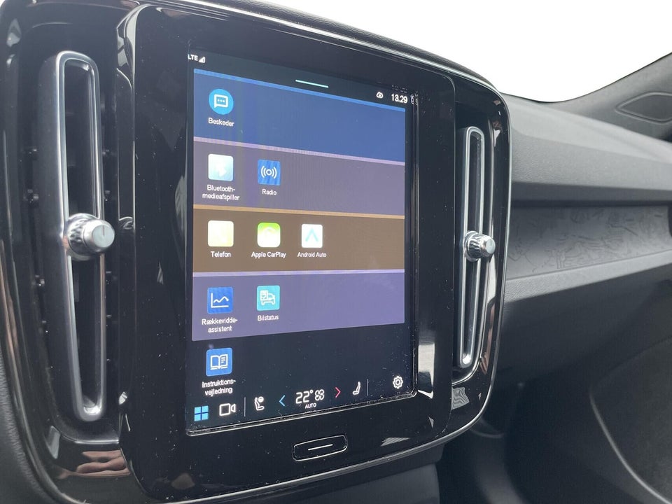 Volvo XC40 P6 ReCharge Core 5d