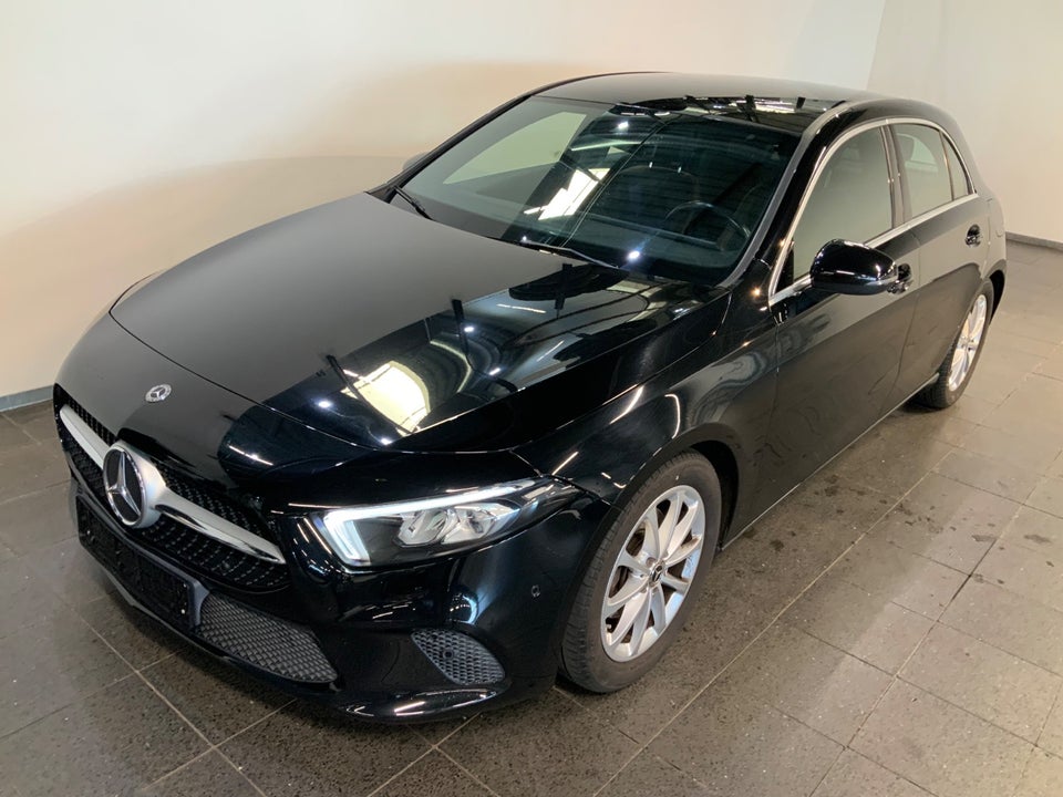 Mercedes A200 1,3 Progressive Line aut. 5d