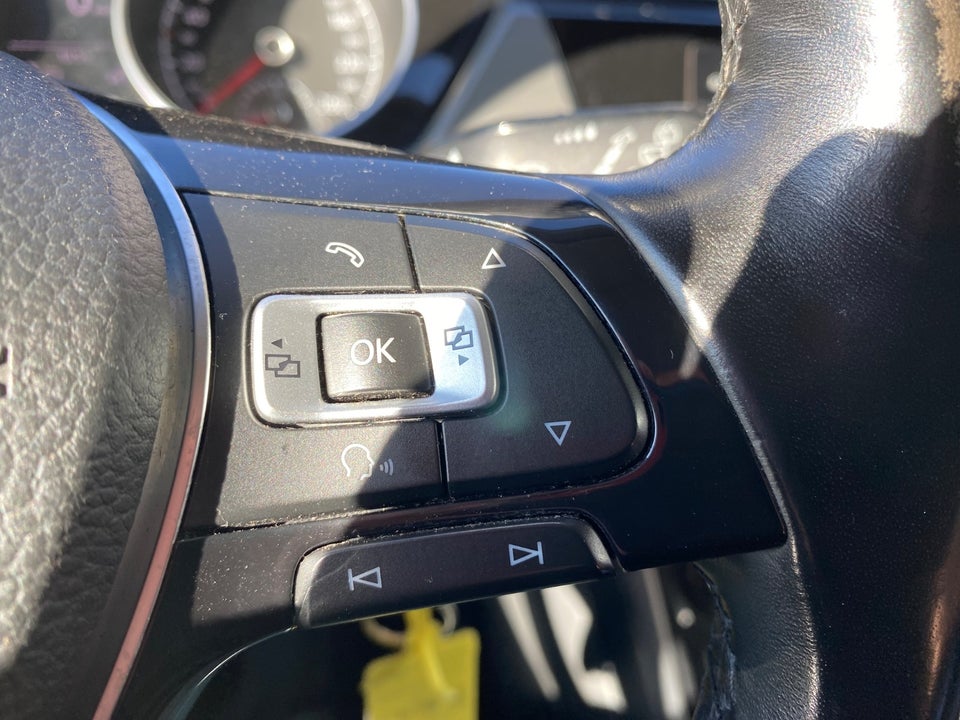 VW Touran 1,6 TDi 115 Comfortline Van 5d