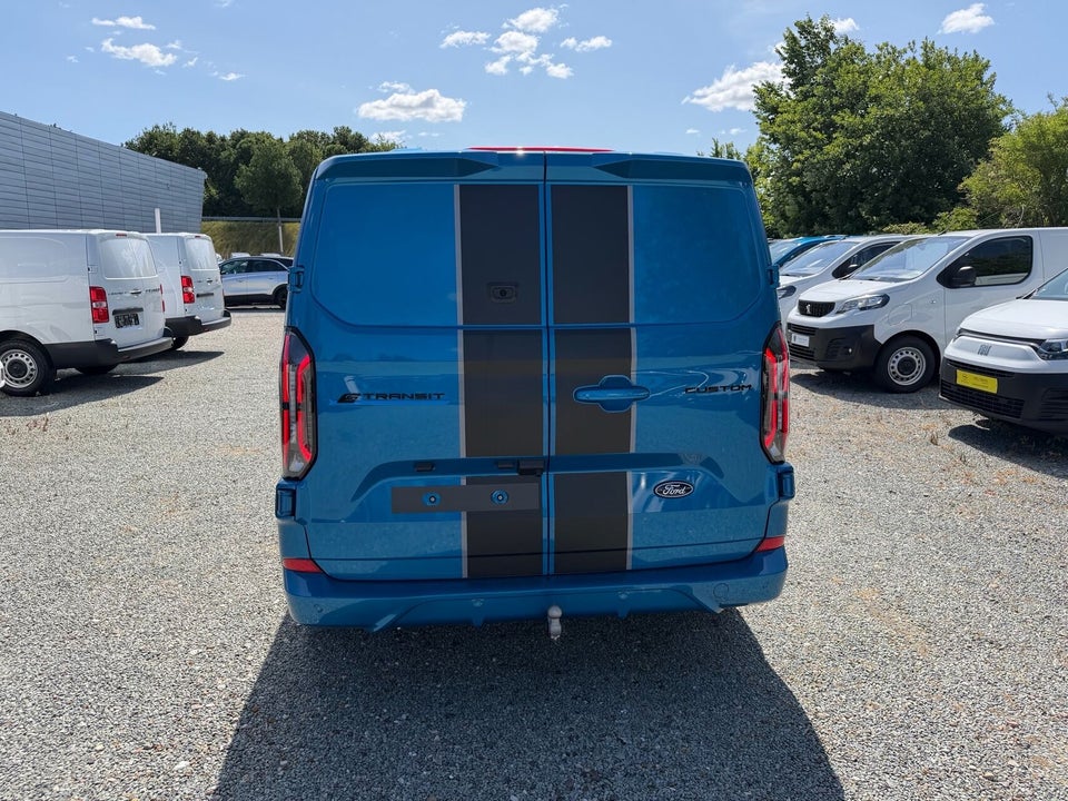Ford E-Transit Custom 320 L1 71 Sport