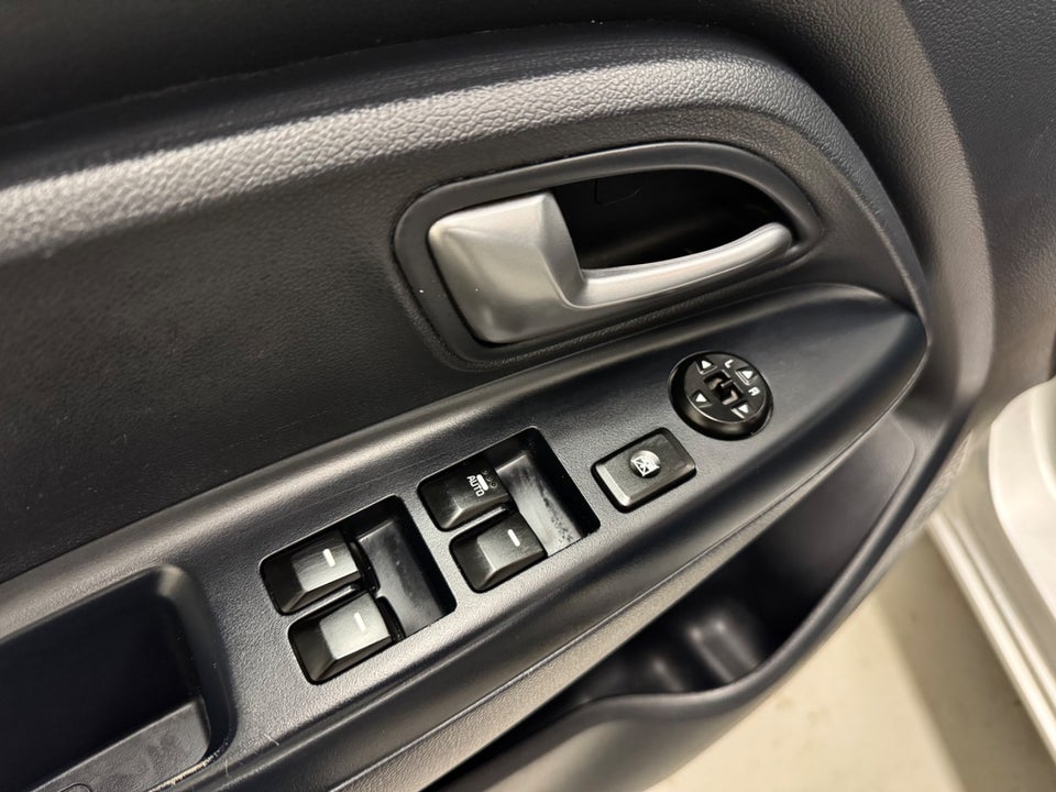 Kia Rio 1,4 CVVT Style 5d