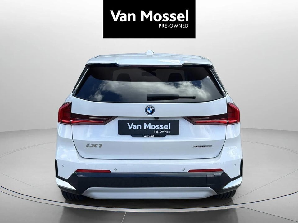 BMW iX1 xDrive30 5d