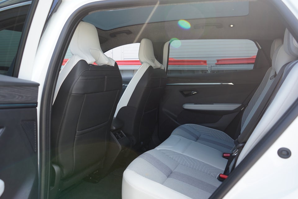 Renault Scenic E-Tech 87 Iconic 5d