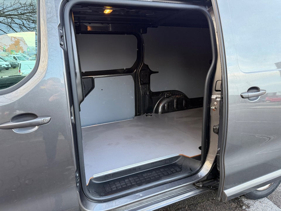 Peugeot Expert 2,0 BlueHDi 177 L3 Premium EAT8 Van