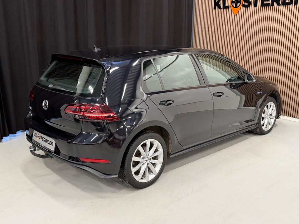 VW Golf VII 1,4 GTE DSG 5d