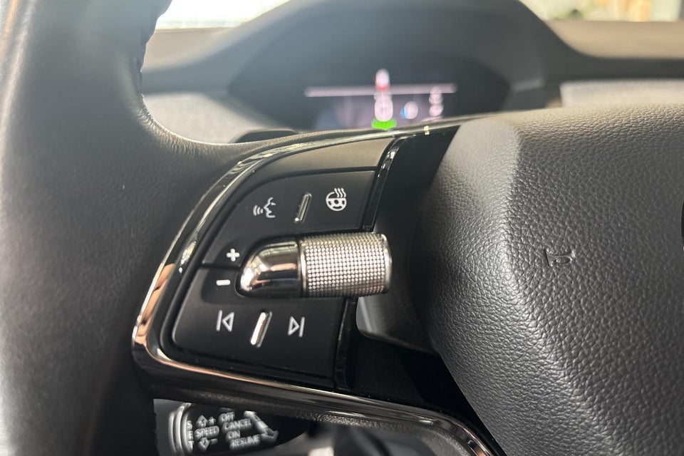 Skoda Enyaq 60 iV Loft 5d