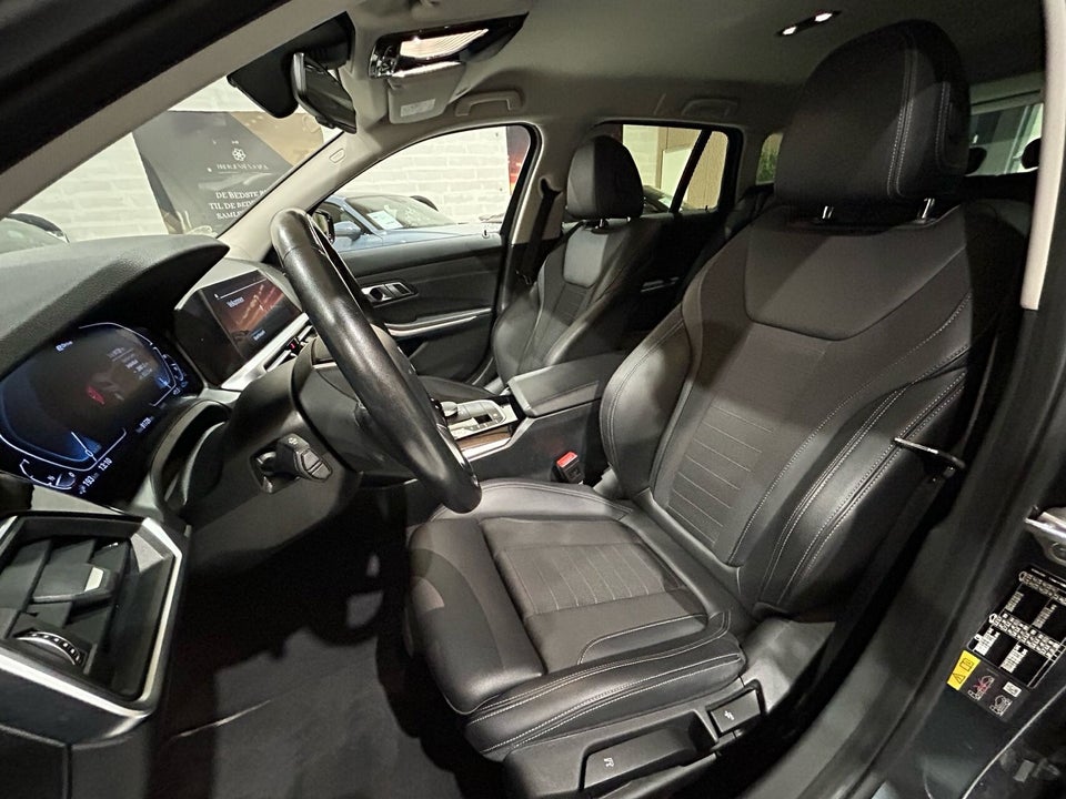 BMW 330e 2,0 Touring Sport Line aut. 5d