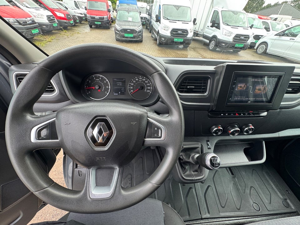 Renault Master IV T35 2,3 dCi 150 L3H2 Kassevogn