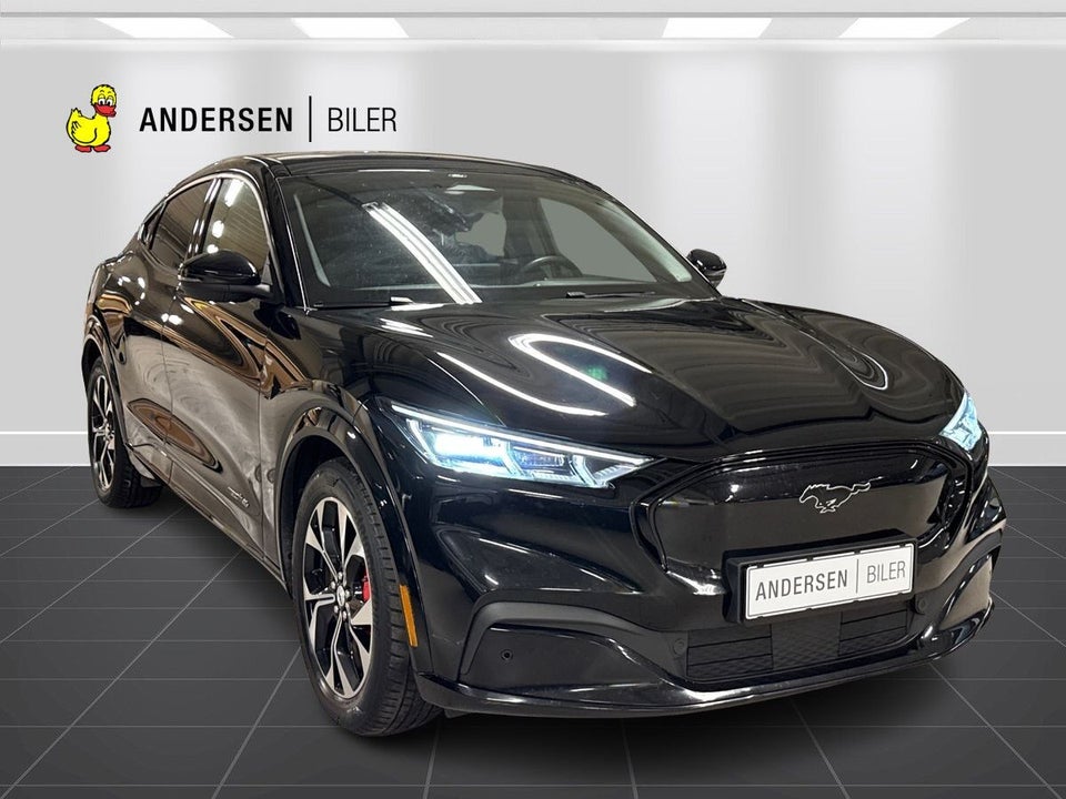 Ford Mustang Mach-E 68 Standard Range AWD 5d