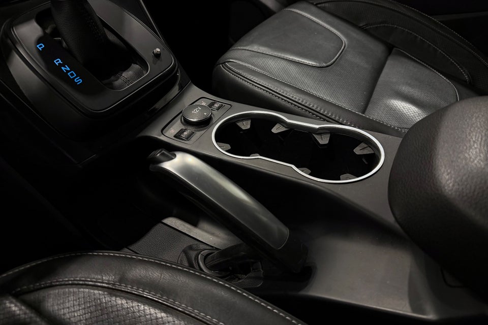 Ford Kuga 2,0 TDCi 180 Titanium aut. AWD 5d