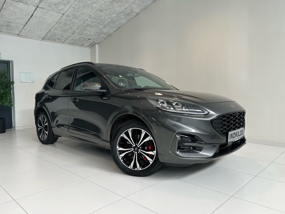 Ford Kuga 2,5 PHEV ST-Line X CVT 5d