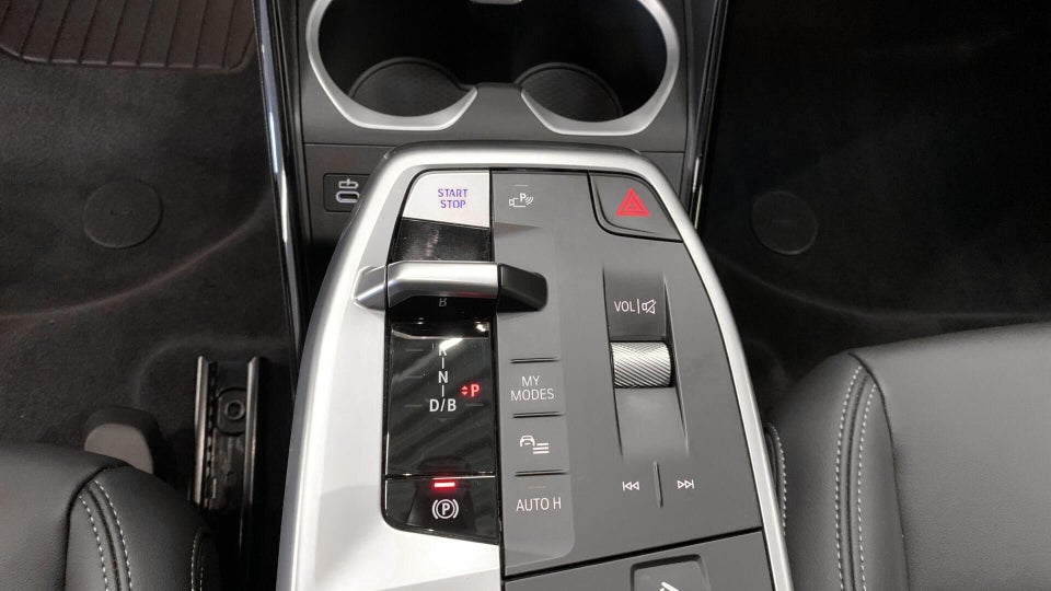 BMW iX1 xDrive30 X-Line 5d