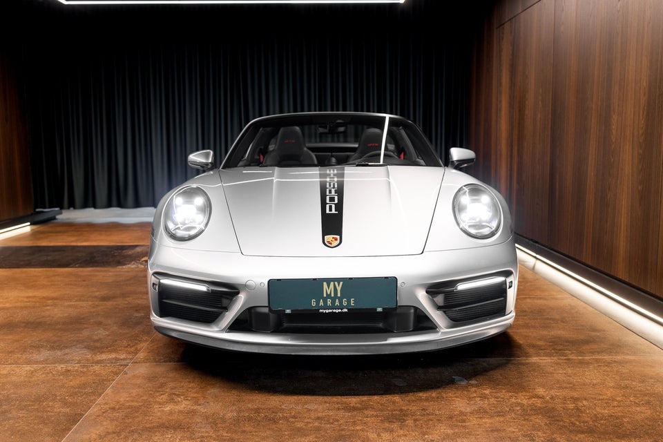Porsche 911 Targa 4 GTS 3,0 PDK 2d
