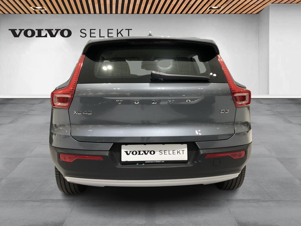 Volvo XC40 2,0 D3 150 Momentum aut. 5d