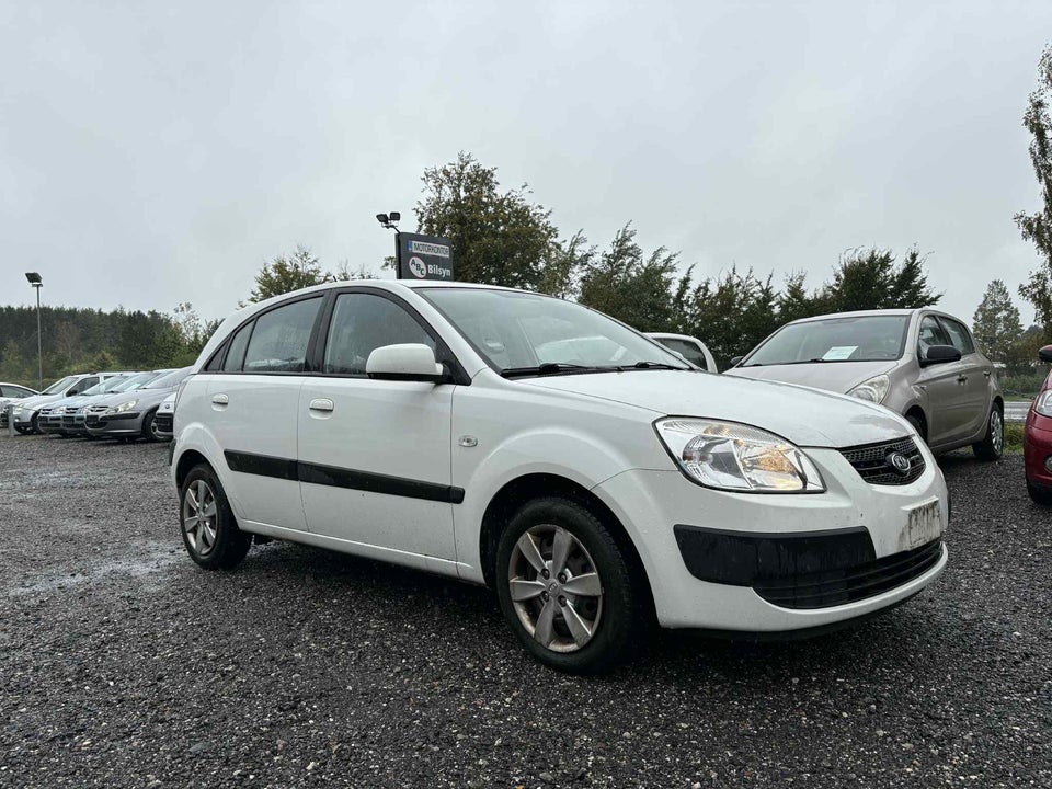 Kia Rio 1,4 Active 5d