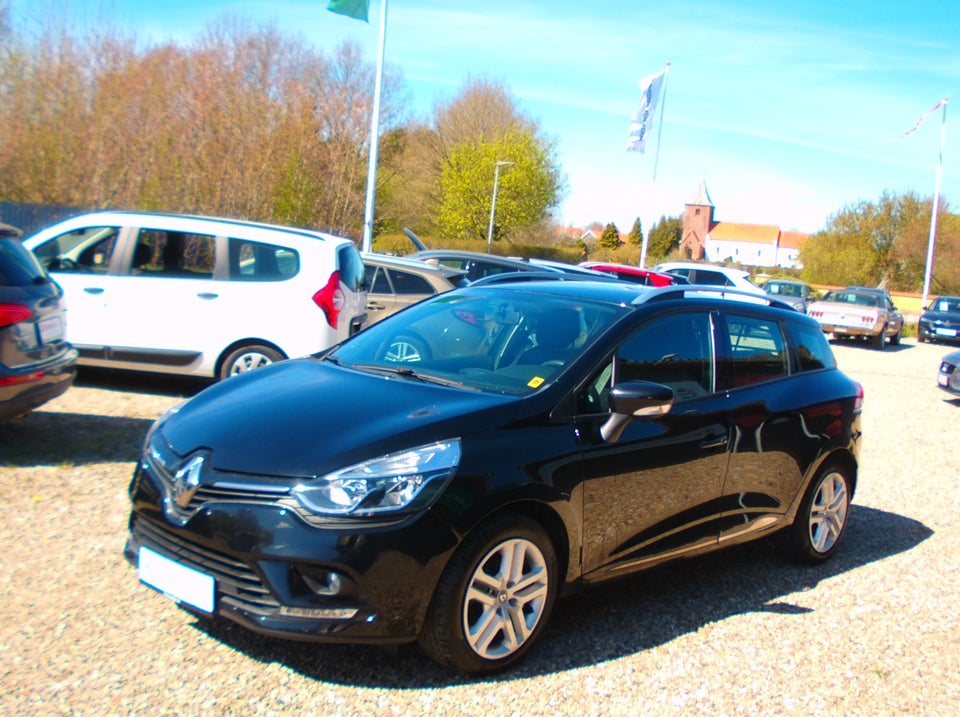 Renault Clio IV 0,9 TCe 90 Zen Sport Tourer 5d