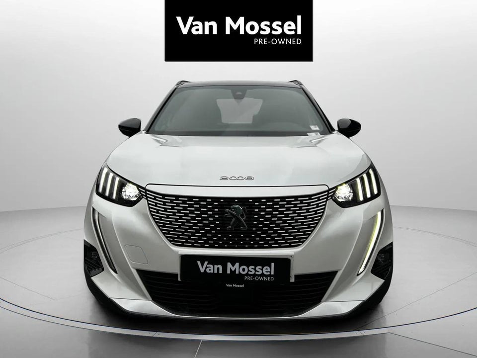 Peugeot e-2008 50 GT Sky 5d