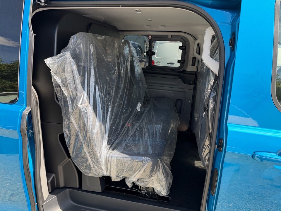 Ford E-Transit Custom 320 L1 71 Sport