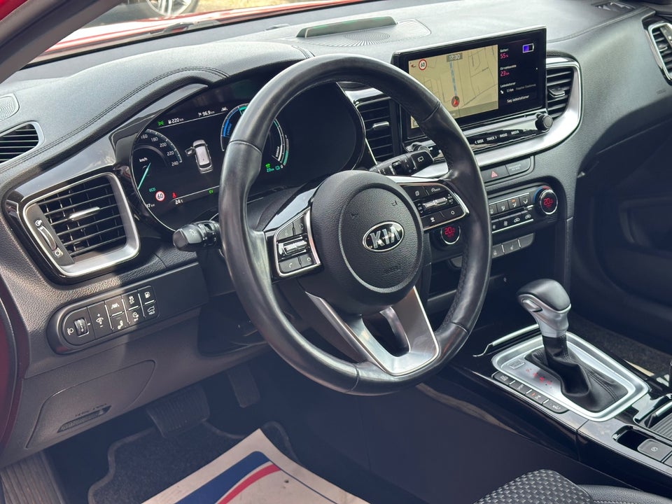 Kia Ceed 1,6 PHEV Upgrade SW DCT 5d