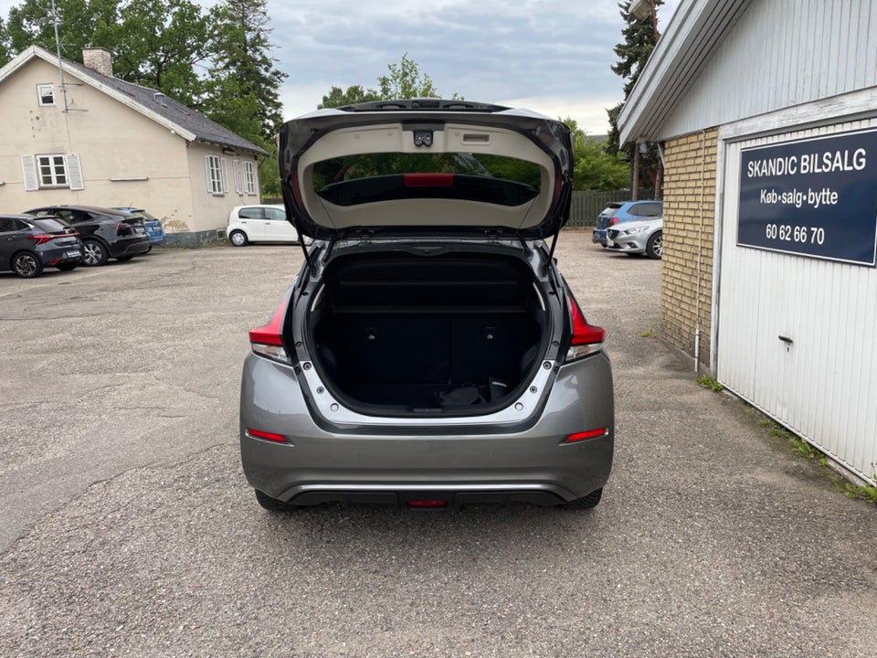 Nissan Leaf 40 Acenta 5d