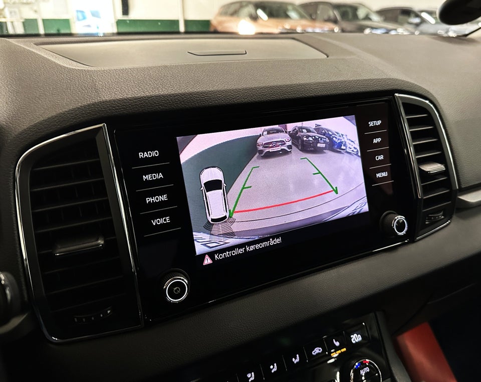 Skoda Karoq 1,6 TDi 115 Ambition DSG 5d