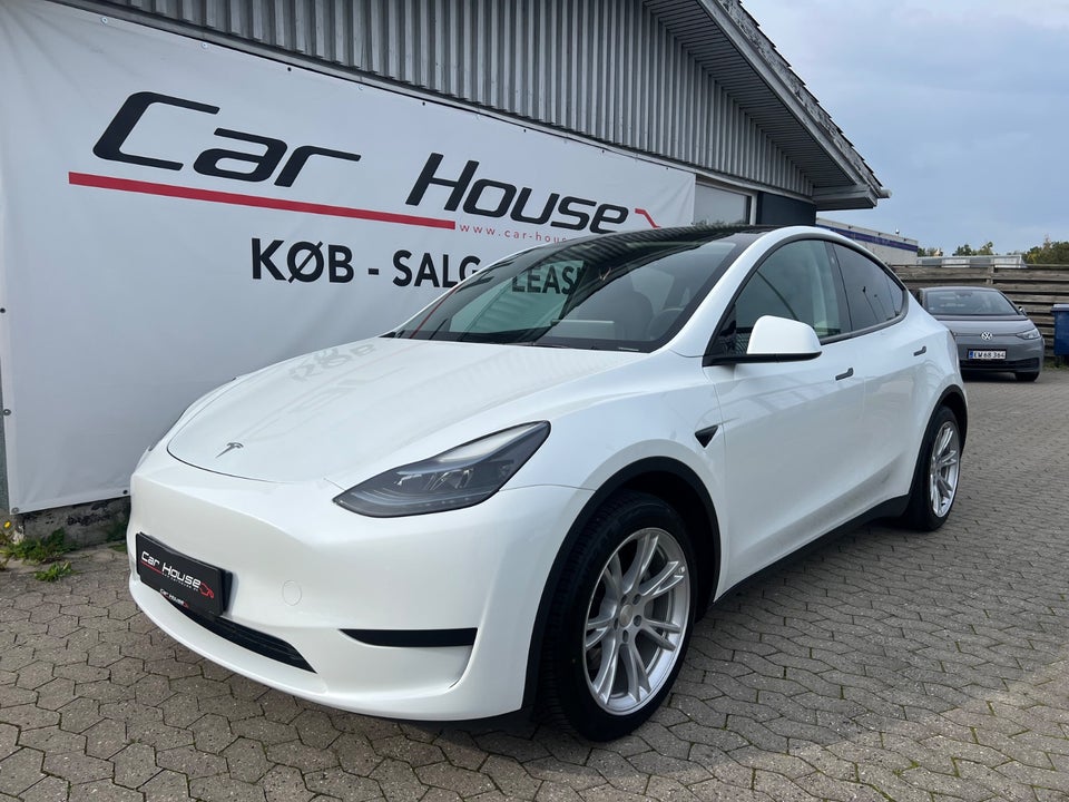 Tesla Model Y RWD 5d