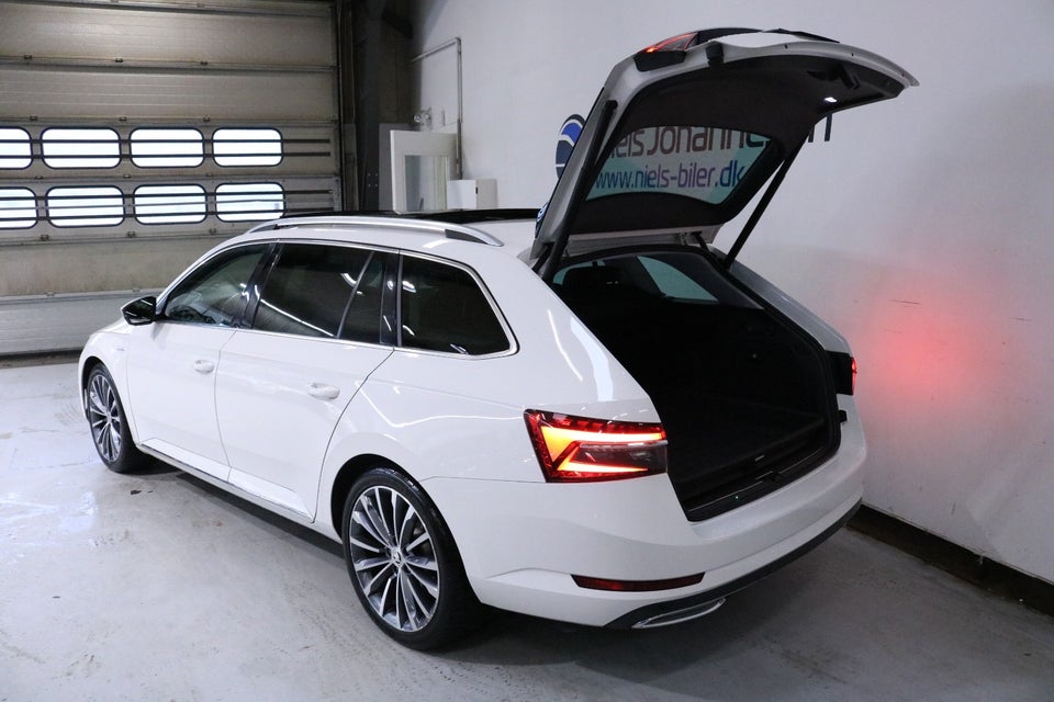 Skoda Superb 1,4 TSi iV Laurin & Klement Combi DSG 5d
