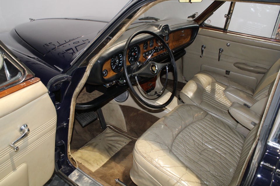 Jaguar 420 4,2 aut. 4d