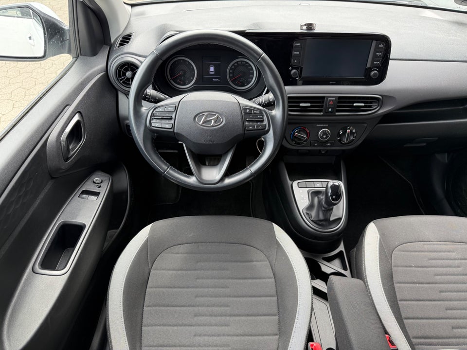Hyundai i10 1,0 MPi Essential AMT 5d