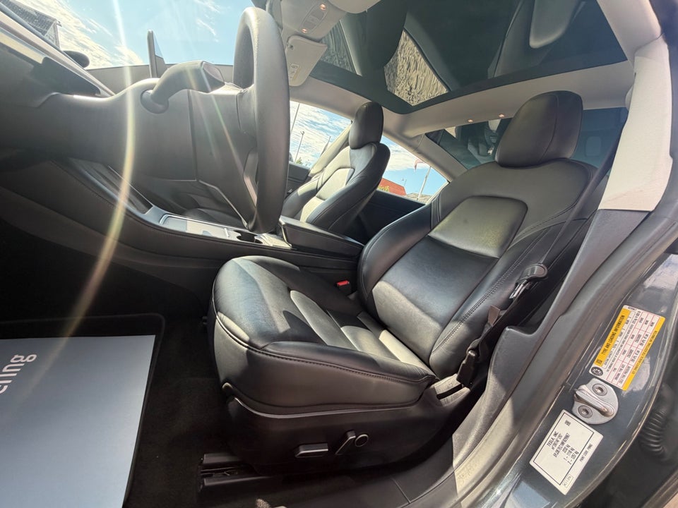 Tesla Model 3 Performance AWD 4d