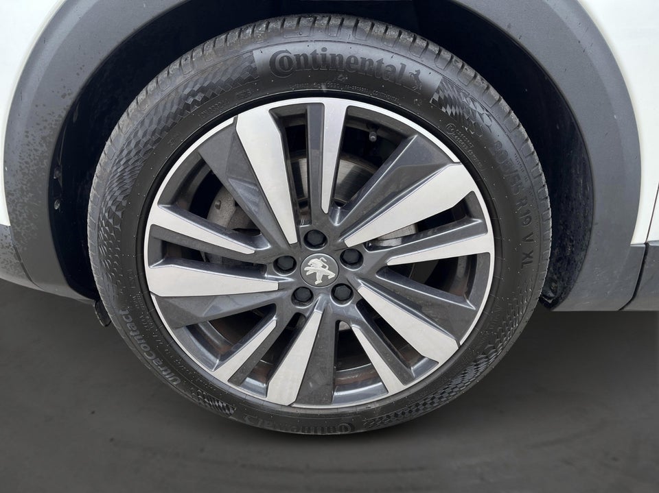 Peugeot 3008 1,6 Hybrid4 GT Premium EAT8 5d