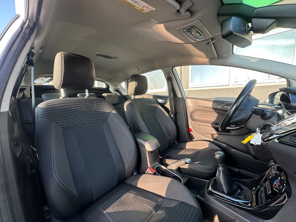 Ford Fiesta 1,0 65 Titanium 3d