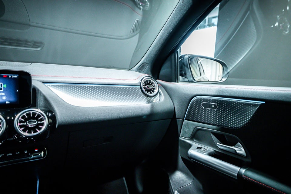 Mercedes EQA350 AMG Advance 4Matic 5d