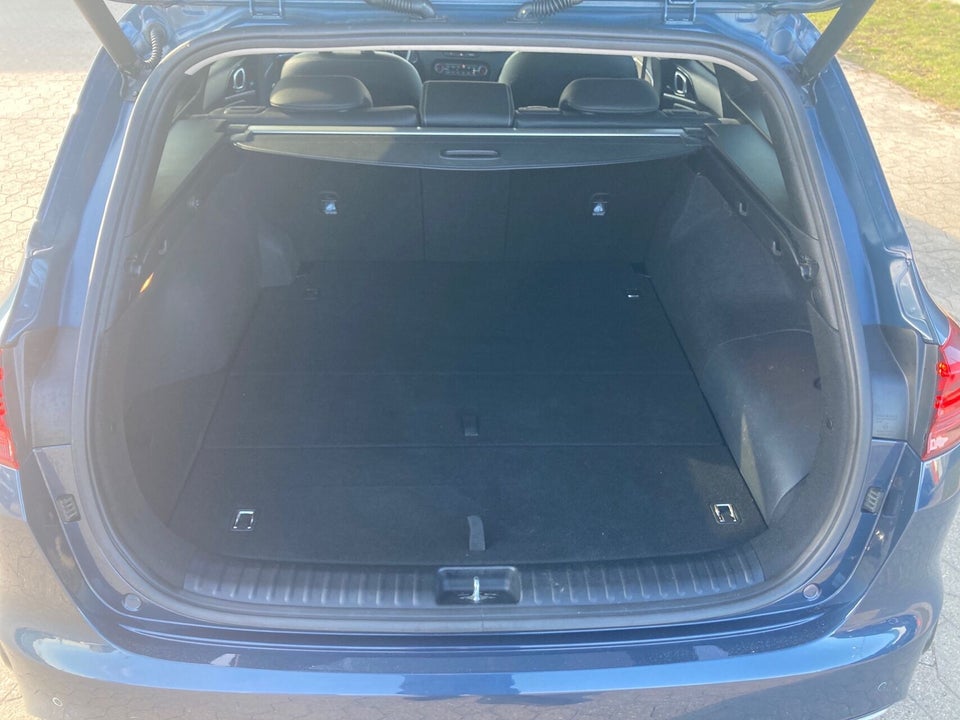 Kia Ceed 1,6 PHEV Upgrade Intro SW DCT 5d