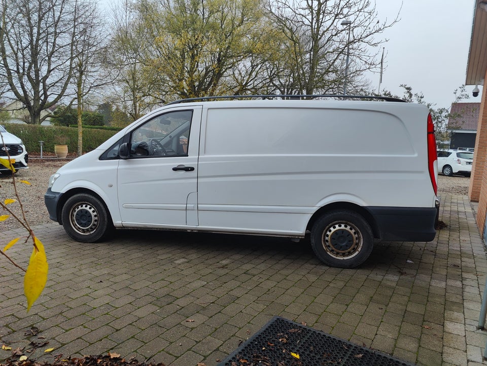 Mercedes Vito 113 2,2 CDi Standard L 5d