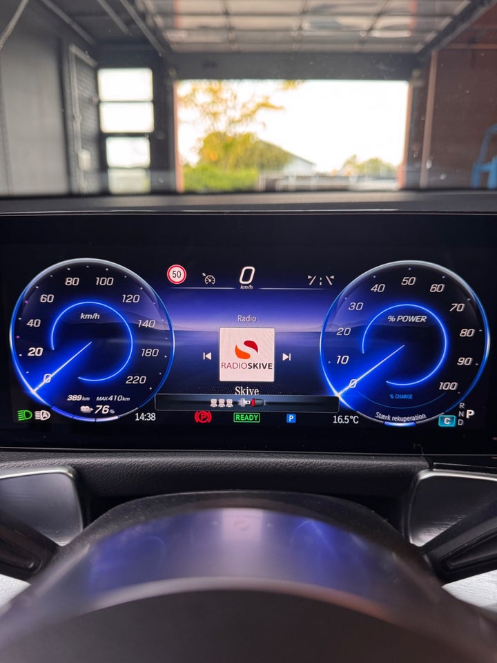 Mercedes EQB250+ Progressive Advance 5d