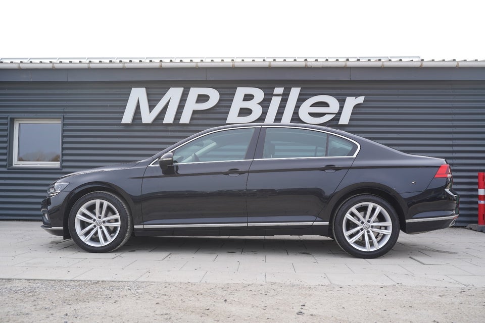 VW Passat 1,5 TSi 150 Elegance+ DSG 4d
