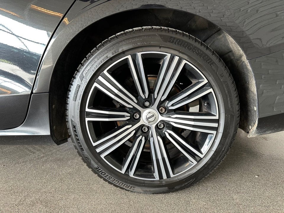 Volvo V60 2,0 D4 190 Inscription aut. 5d