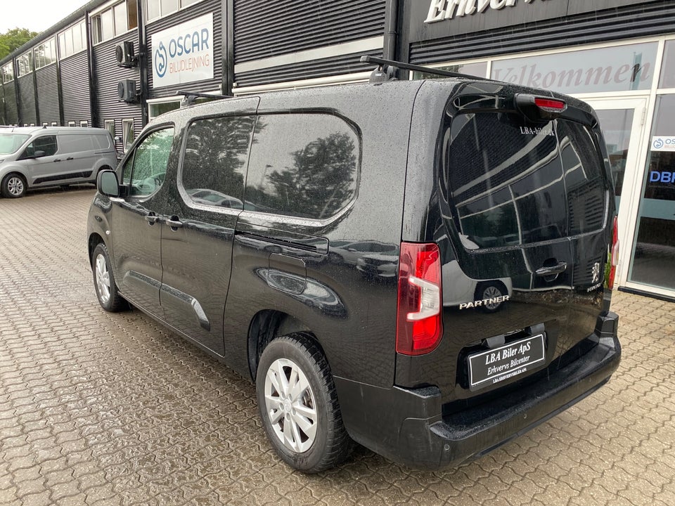 Peugeot Partner 1,5 BlueHDi 130 L2V2 Plus EAT8 Van