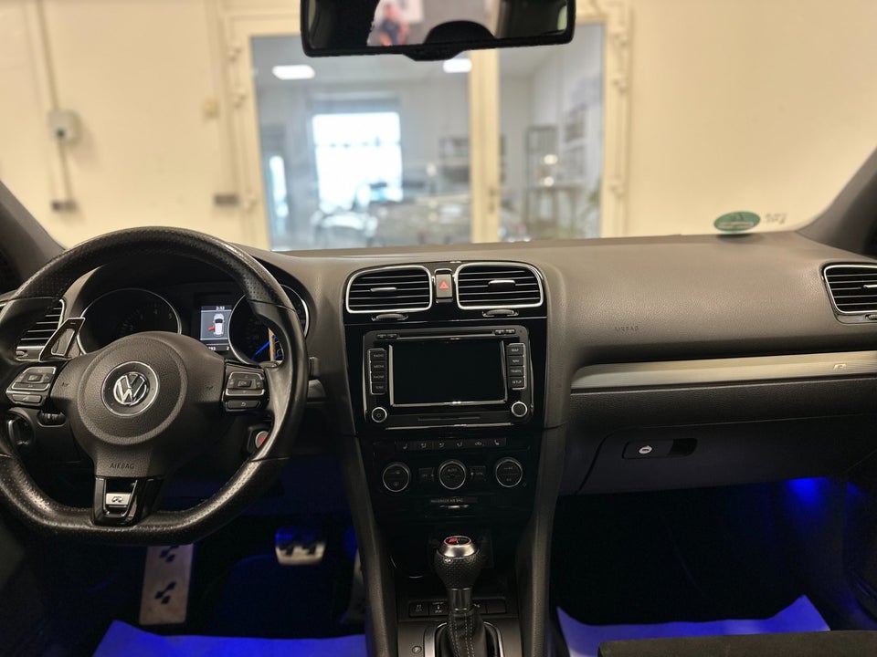 VW Golf VI 2,0 R DSG 4Motion 5d