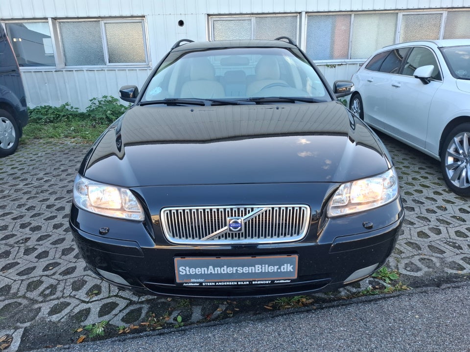 Volvo V70 2,4 170 Kinetic aut. 5d