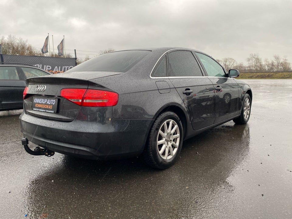 Audi A4 2,0 TDi 143 Multitr. 4d