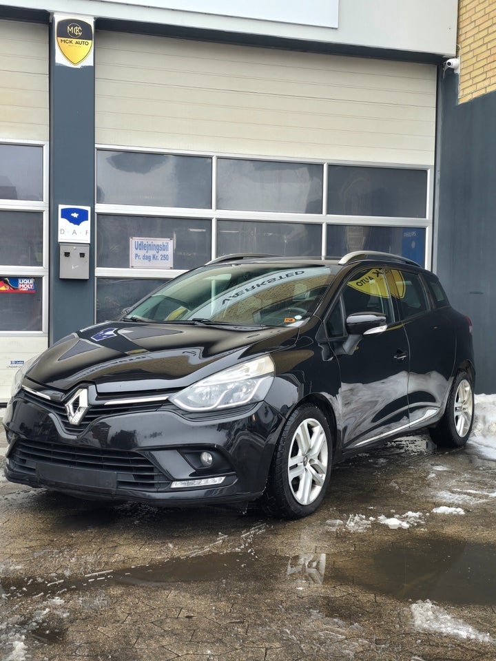 Renault Clio IV 0,9 TCe 90 Expression Sport Tourer 5d