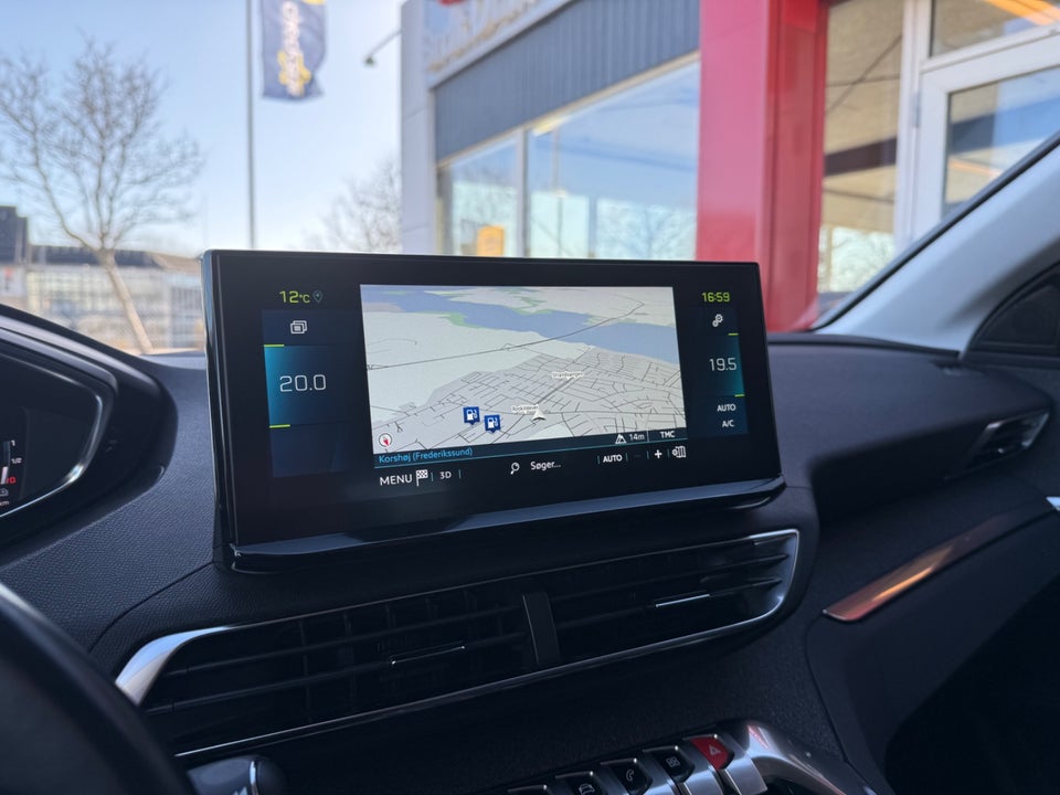 Peugeot 3008 1,6 Hybrid Allure Pack EAT8 5d