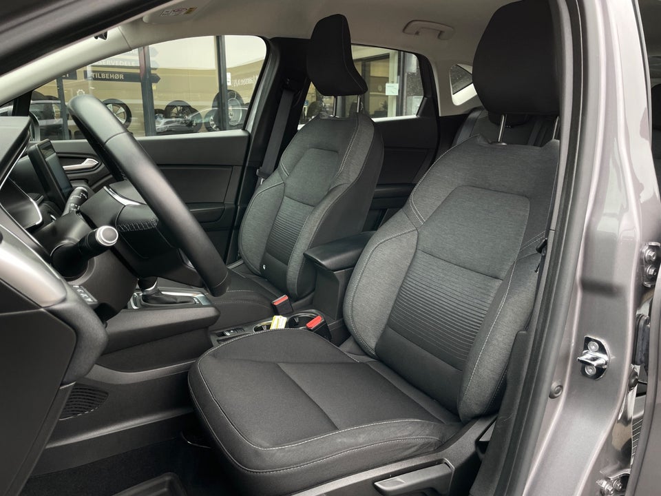 Renault Captur 1,6 E-Tech Zen 5d