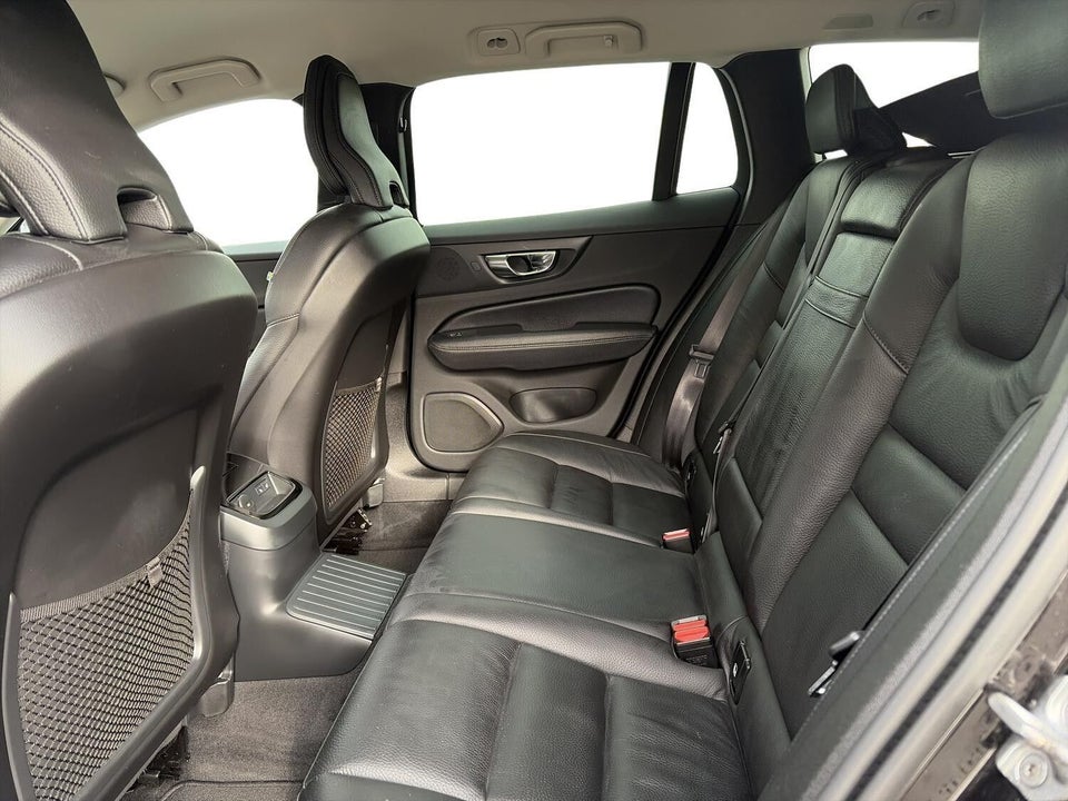 Volvo V60 2,0 T6 ReCharge Inscription aut. AWD 5d
