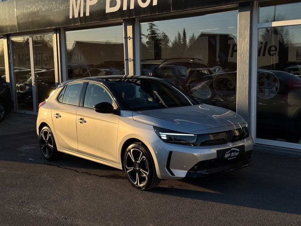 Opel Corsa 1,2 GS 5d